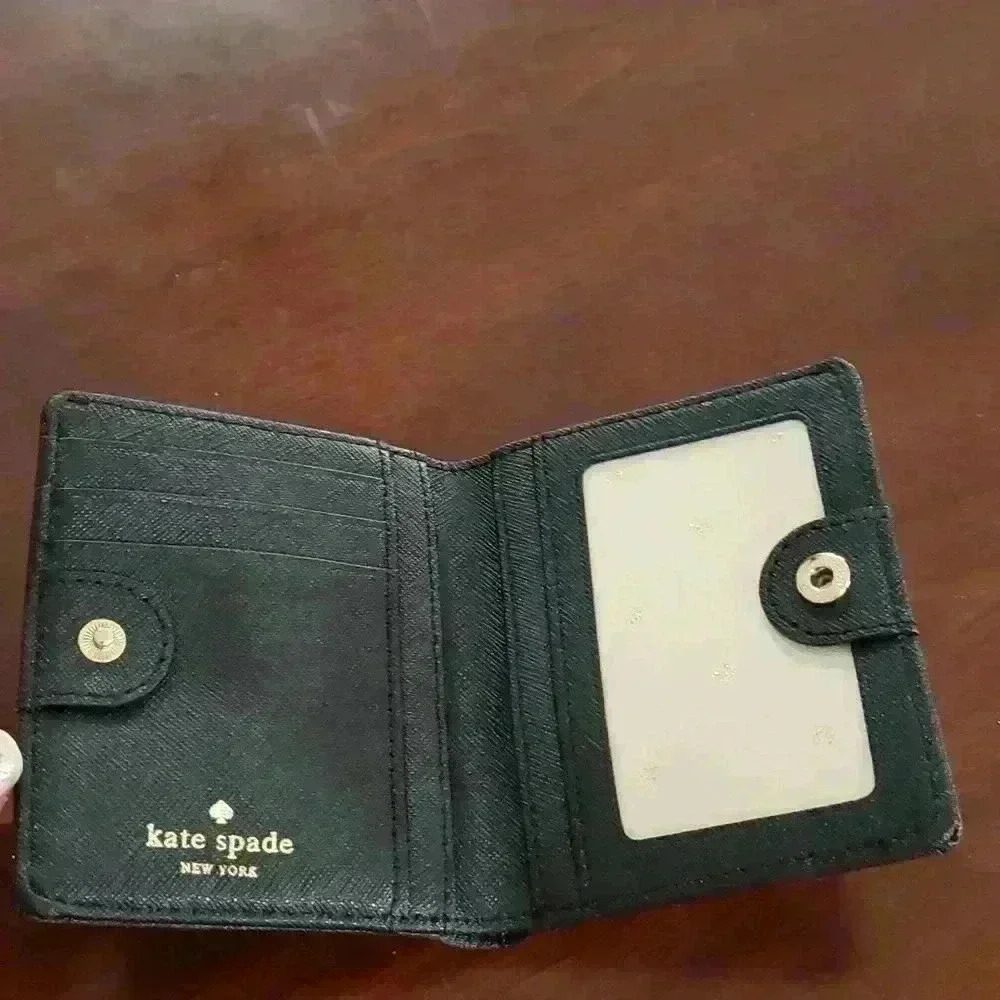 Kate spade BFF wallet - Picture 7 of 7